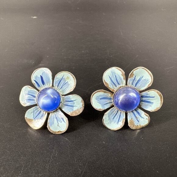 Unbranded Jewelry - Vintage Blue Enamel Flower Sterling Silver Screw back Earrings